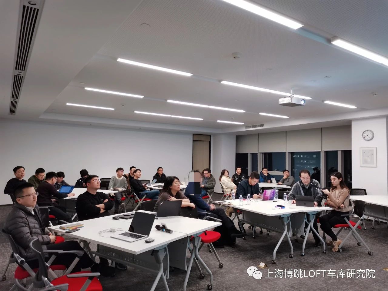 澄迈杭州LOFT车库专题会